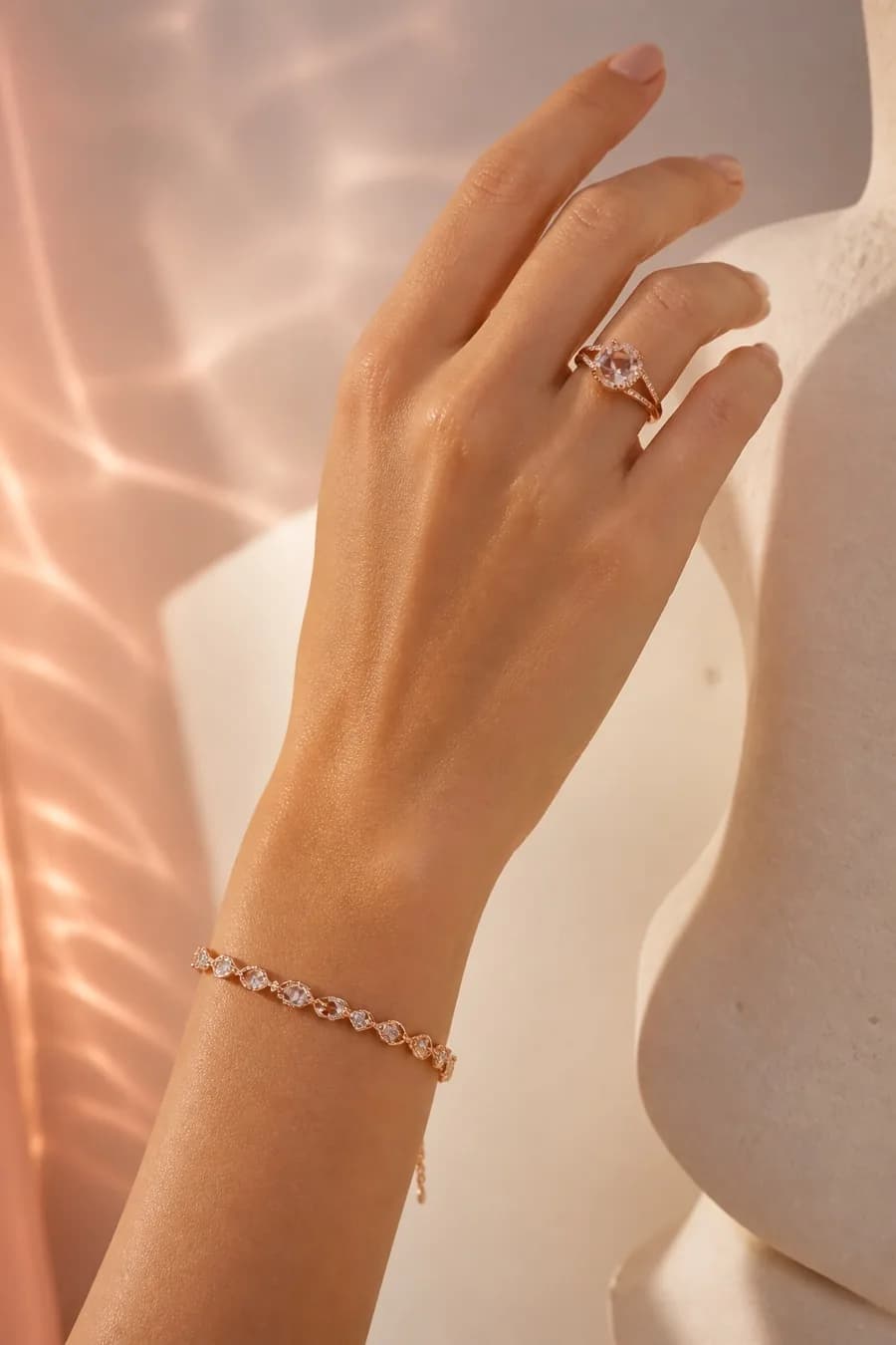 Jewelry preview created with AI virtual try-on